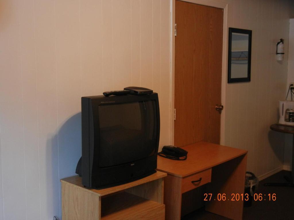 Holiday House Motel ペンティクトン 部屋 写真